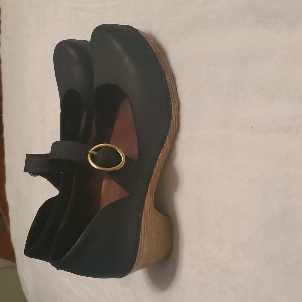 DANSKO Black Mary Jane Clogs. Good used condition.  Size 36